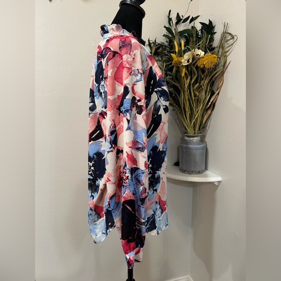 Jones New York Women’s Floral Button-Down ruffle collar Blouse, Size Medium - Picture 10 of 13